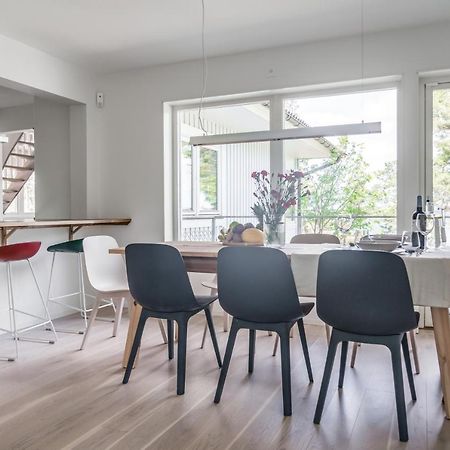 Elegant Home With Stunning Sea View And Garden Stockholm Kültér fotó
