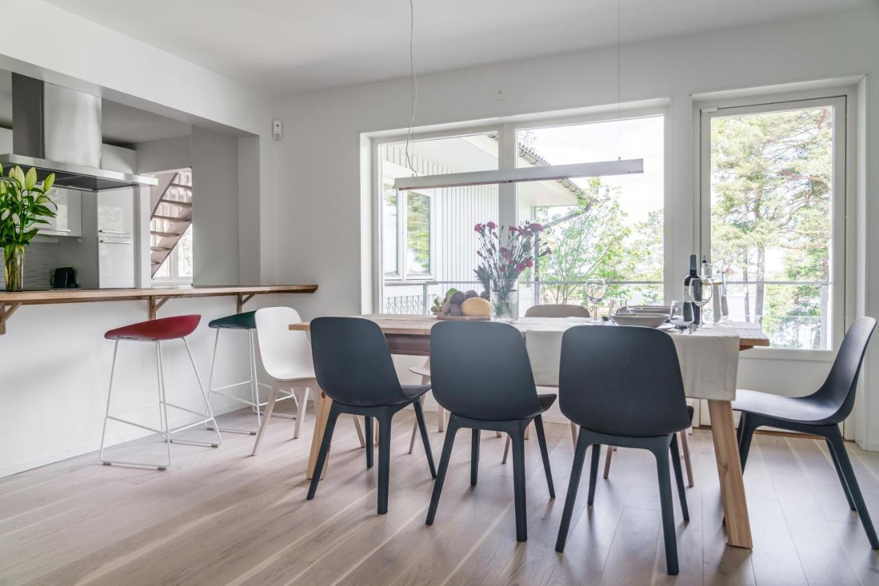 Elegant Home With Stunning Sea View And Garden Stockholm Kültér fotó