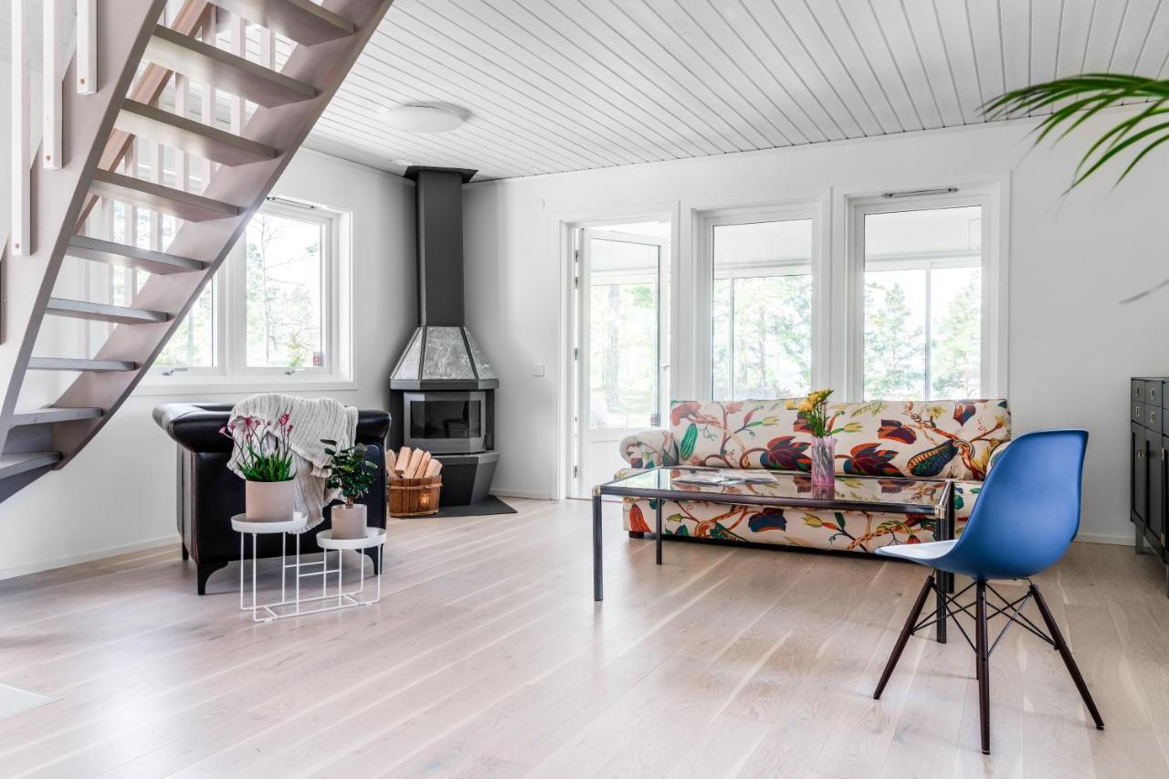 Elegant Home With Stunning Sea View And Garden Stockholm Kültér fotó